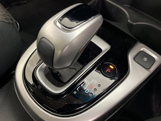 Honda FIT 2019 8341402-12