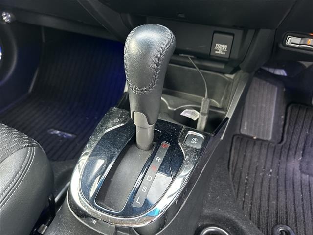 Honda FIT 2017 8341403-18