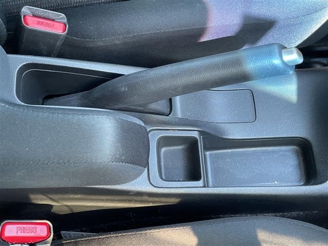 Honda FIT 2015 8341404-2