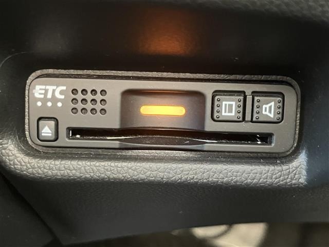 Honda FIT 2018 8341411-12
