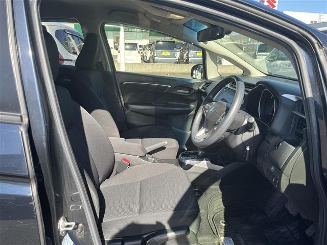 Honda FIT 2018 8341411-6