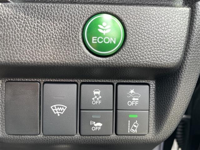 Honda FIT 2018 8341418-15