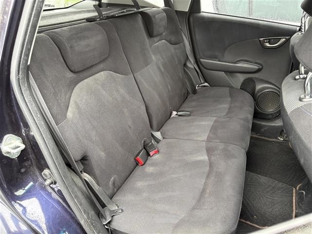 Honda FIT 2010 8341423-4