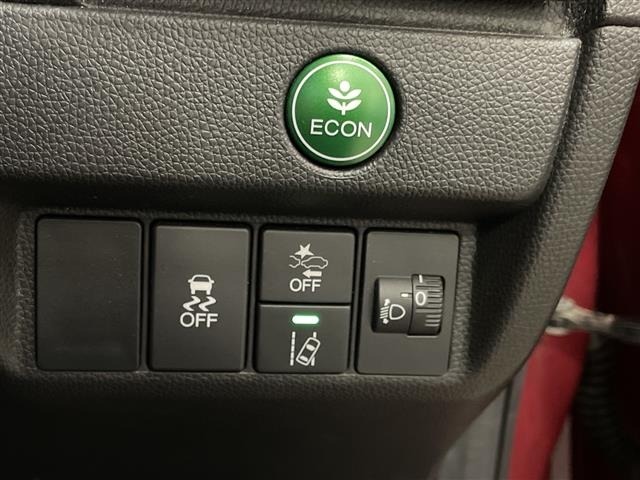 Honda FIT 2017 8341430-9