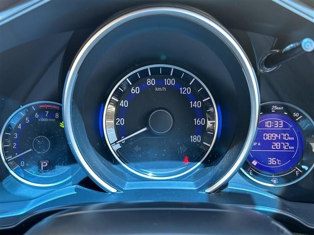 Honda FIT 2014 8341434-17