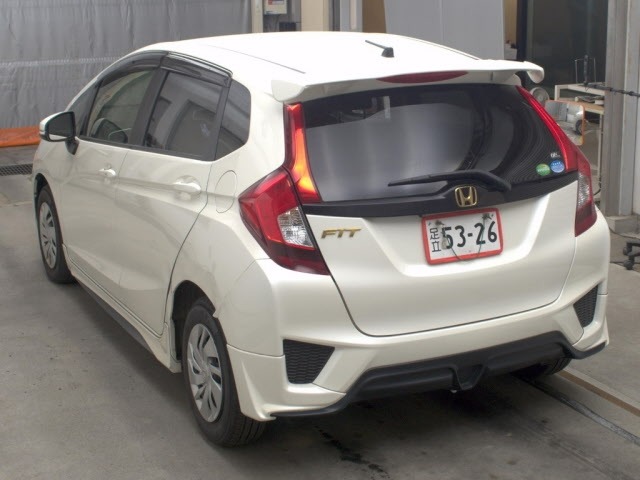 Honda FIT 2015 8341450-1