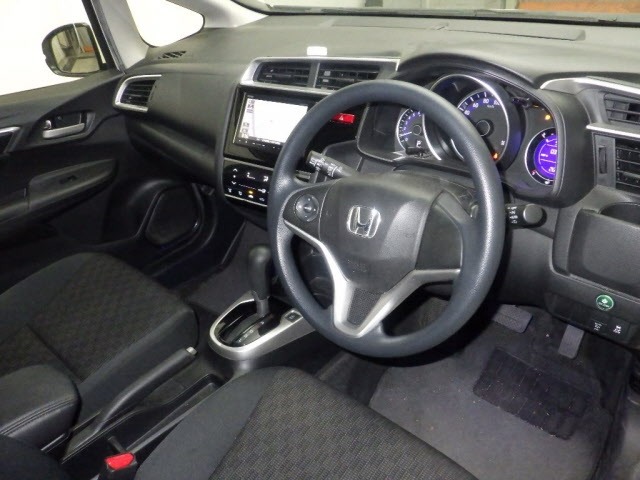 Honda FIT 2015 8341450-3