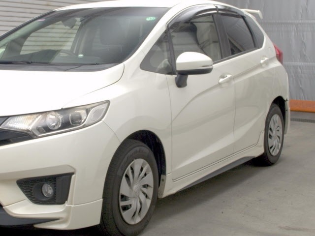 Honda FIT 2015 8341450-4
