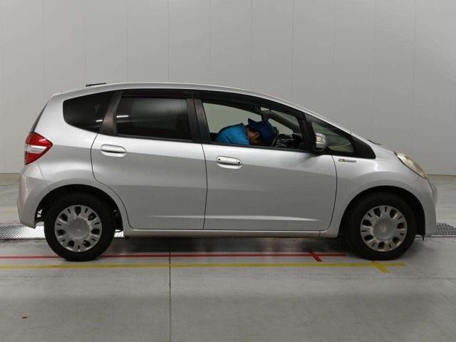 Honda FIT 2012 8341459-3