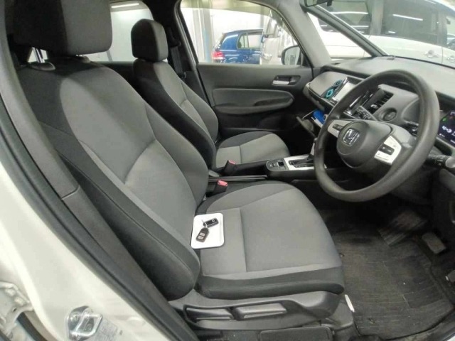 Honda FIT 2021 8341460-10