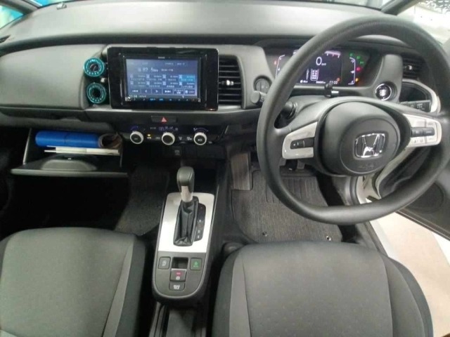 Honda FIT 2021 8341460-11