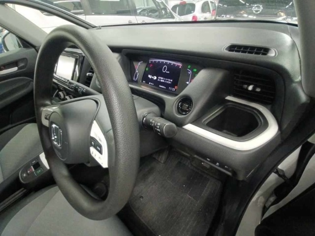 Honda FIT 2021 8341460-9