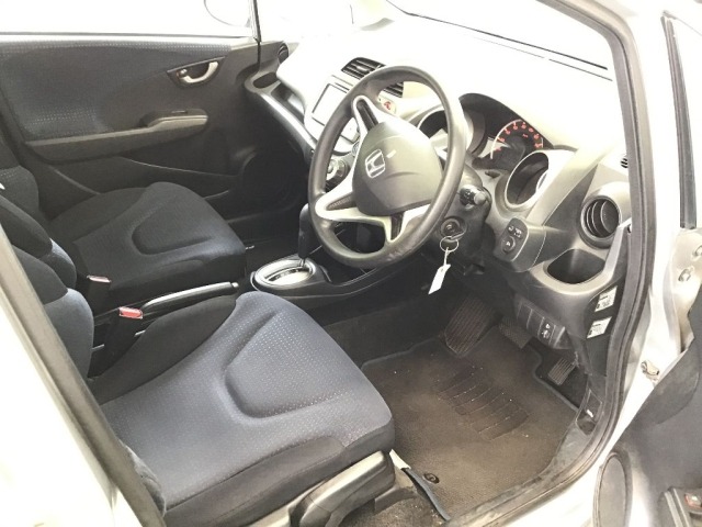 Honda FIT 2009 8341468-5