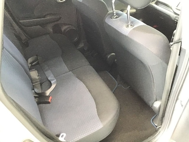 Honda FIT 2009 8341468-6