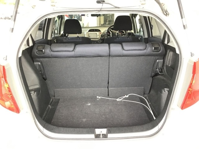 Honda FIT 2009 8341468-7