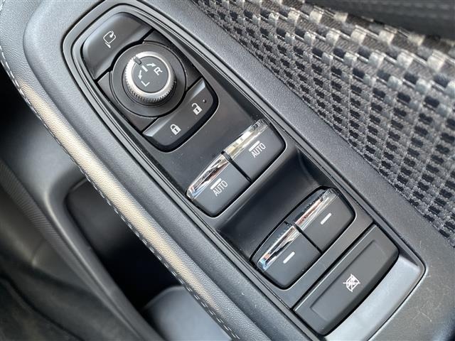 Subaru FORESTER 2023 8339891-22