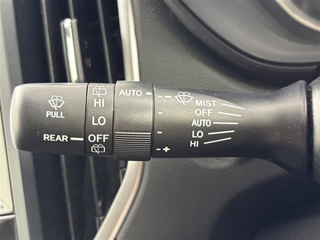 Subaru FORESTER 2019 8339894-3