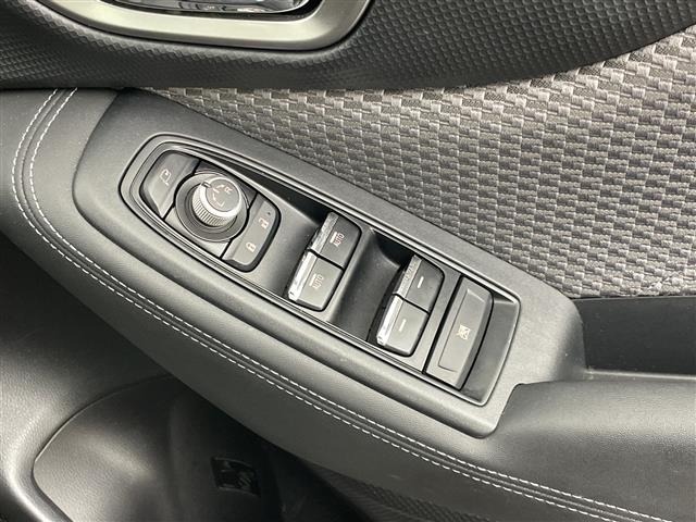 Subaru FORESTER 2022 8339896-12