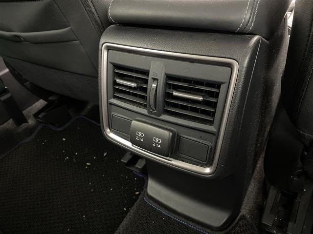Subaru FORESTER 2022 8339896-6