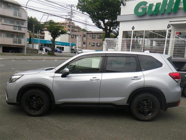 Subaru FORESTER 2018 8339901-17