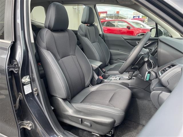 Subaru FORESTER 2018 8339909-12