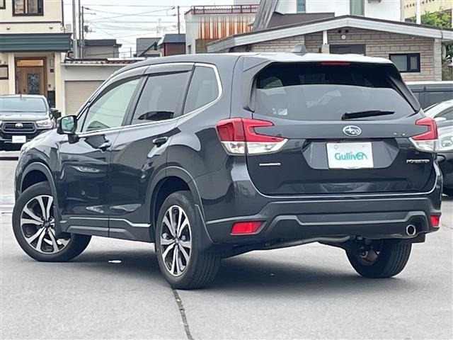 Subaru FORESTER 2018 8339911-13