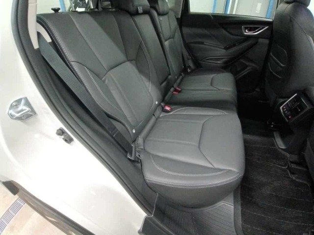 Subaru FORESTER 2023 8339914-12