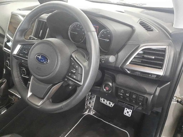 Subaru FORESTER 2022 8339920-9