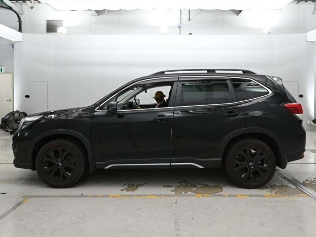 Subaru FORESTER 2021 8339922-4