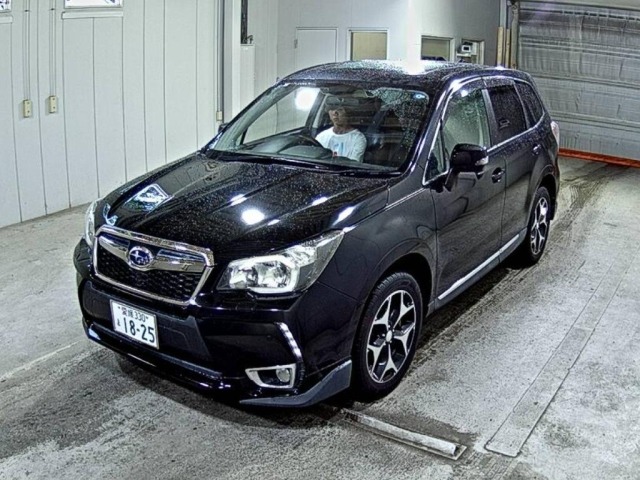 Subaru FORESTER 2013 8339930-4