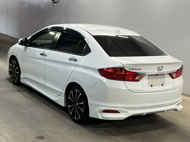 Honda GRACE 2016 8347819-1