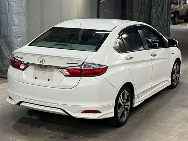 Honda GRACE 2015 8347820-5