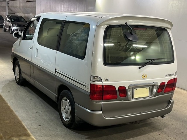 Toyota GRANVIA 2001 8345323-1