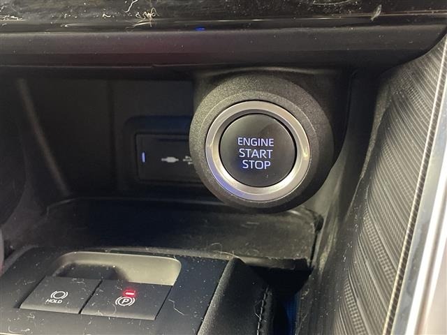 Toyota HARRIER 2021 8347848-8
