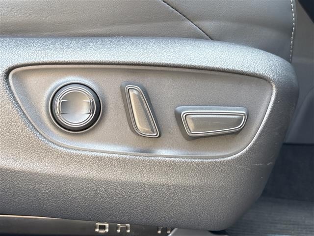 Toyota HARRIER 2023 8347850-4