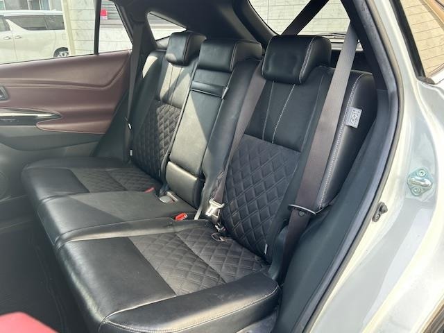 Toyota HARRIER 2018 8347853-7