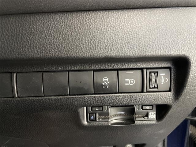 Toyota HARRIER 2023 8347859-22