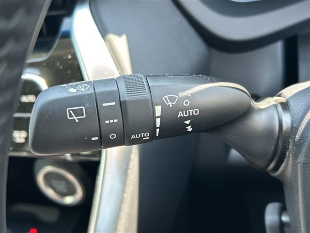 Toyota HARRIER 2023 8347862-18