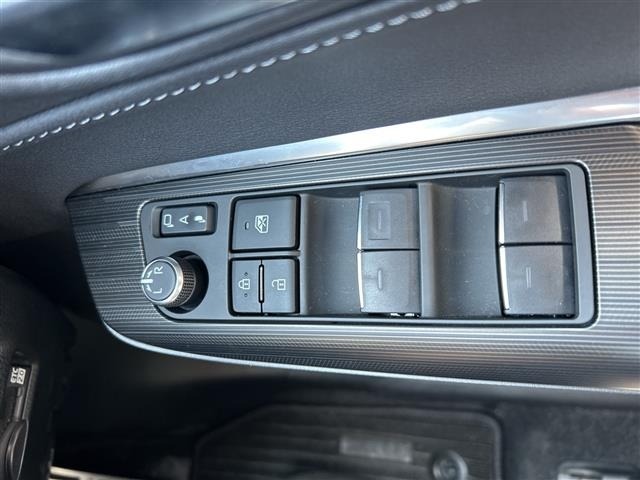 Toyota HARRIER 2023 8347862-3
