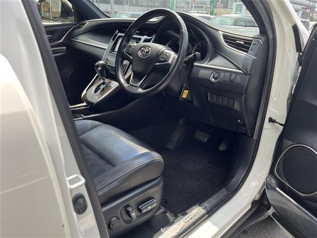 Toyota HARRIER 2015 8347872-6
