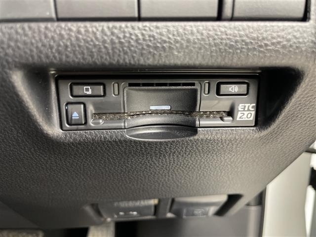Toyota HARRIER 2023 8347888-15