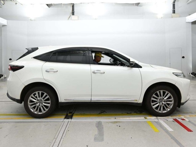Toyota HARRIER 2017 8347895-3