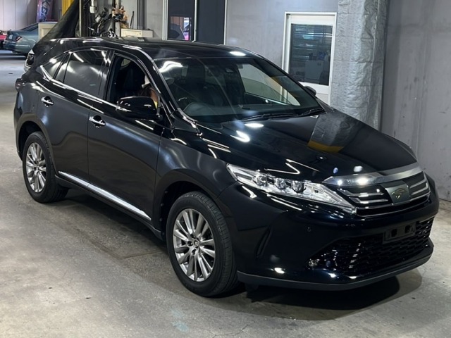 Toyota HARRIER 2017 8347900-4