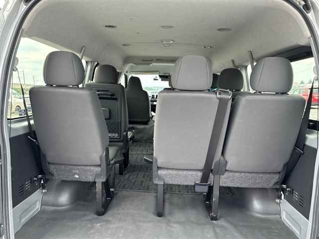 Toyota HIACE WAGON 2022 8340696-10