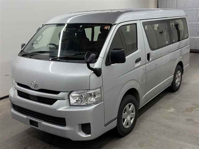 Toyota HIACE WAGON 2022 8340696-4