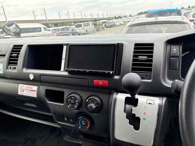 Toyota HIACE WAGON 2022 8340696-6