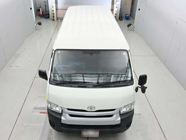 Toyota HIACE WAGON 2017 8340702-7