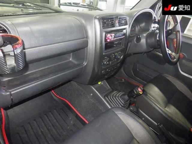 Suzuki JIMNY 2012 8348459-3