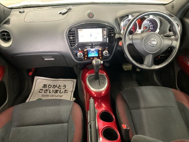Nissan JUKE 2011 8340509-3