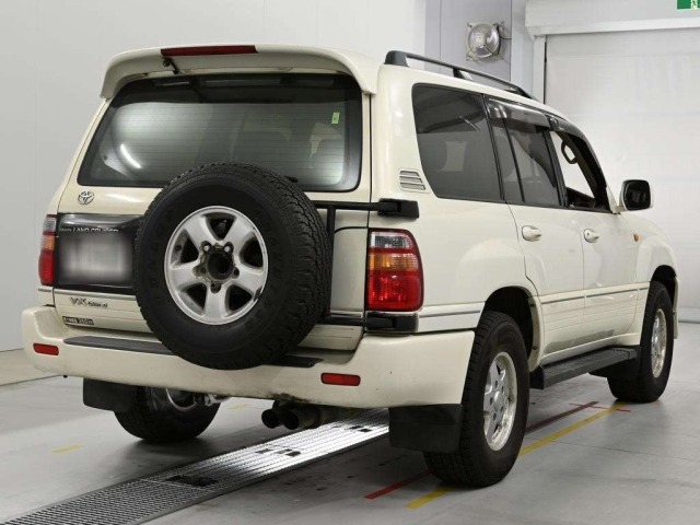 Toyota LAND CRUISER 2000 8339857-1
